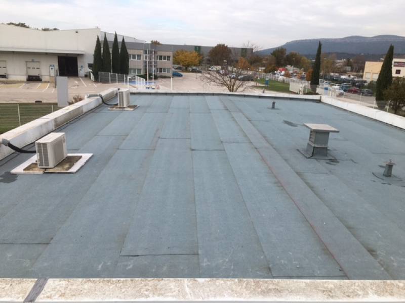 ETANCHEITE TERRASSE INACCESSIBLE SUR LA COMMUNE DE FUVEAU ENTRE GARDANE ET AIX EN PROVENCE