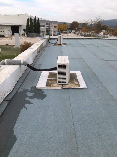 ETANCHEITE TERRASSE INACCESSIBLE SUR LA COMMUNE DE FUVEAU ENTRE GARDANE ET AIX EN PROVENCE